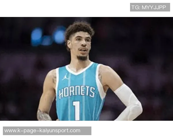 斯玛特称赞拉梅洛鲍尔高中时代就展现出疯狂投篮能力